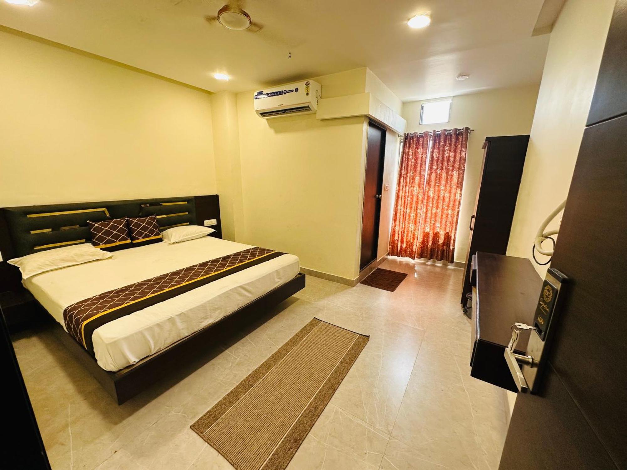 Hotel Dc Signature Jabalpur Bagian luar foto